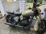Royal Enfield Classic 350 Commando Sand