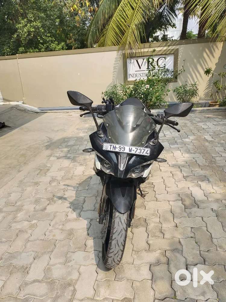 Bajaj Pulsar RS 200 2022   urgent sale