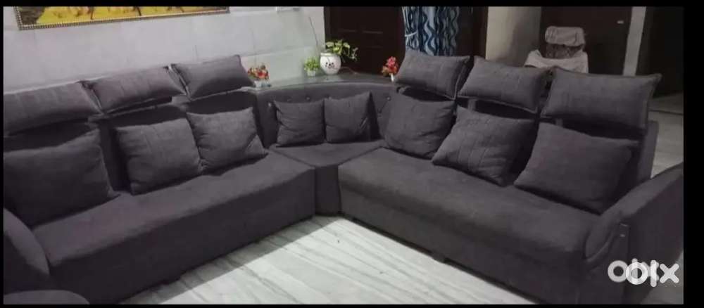 9 Seater L Shape Sofa Set for Sale.