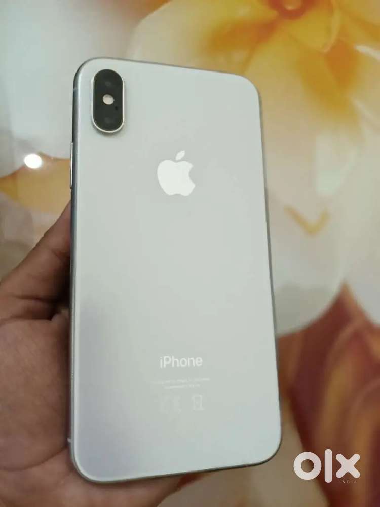 Iphone Xs(white colour