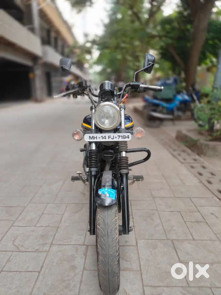Bajaj avenjar 150 street