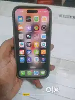 Iphone 15 green with 100% battery still in Warranty