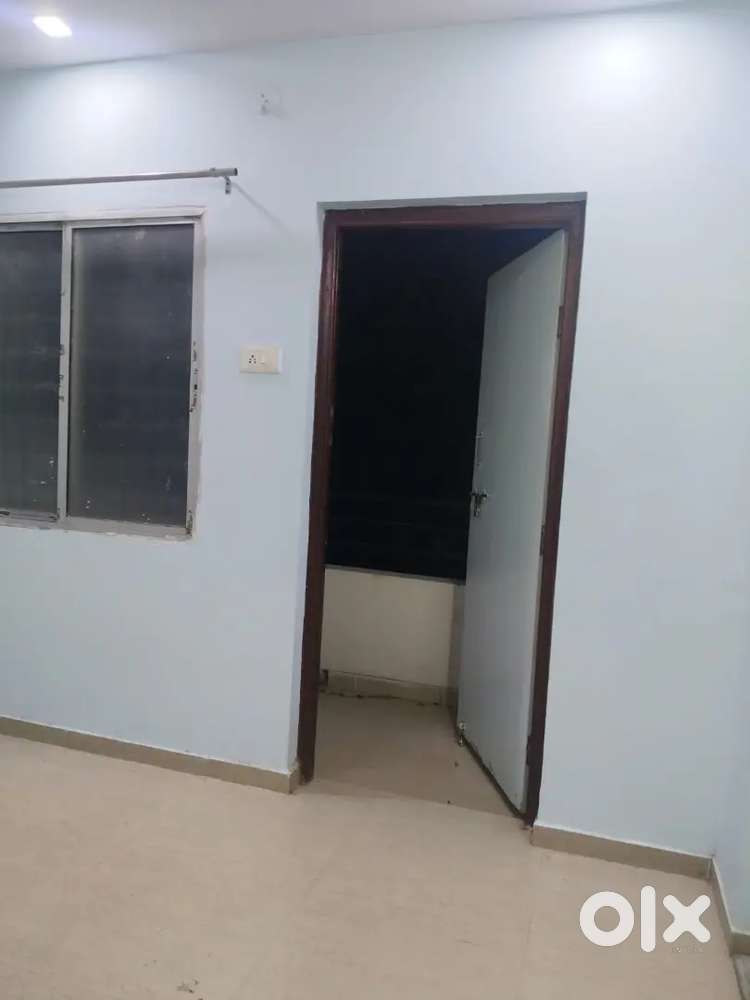 2bhk independent house for rent at Shatabdi square