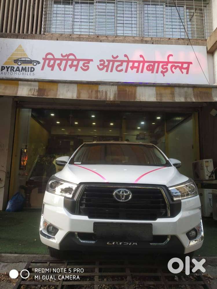 TOYATA INNOVA CRYSTA