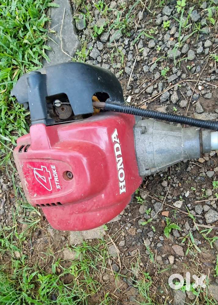 Grass cutter honda. Good condition