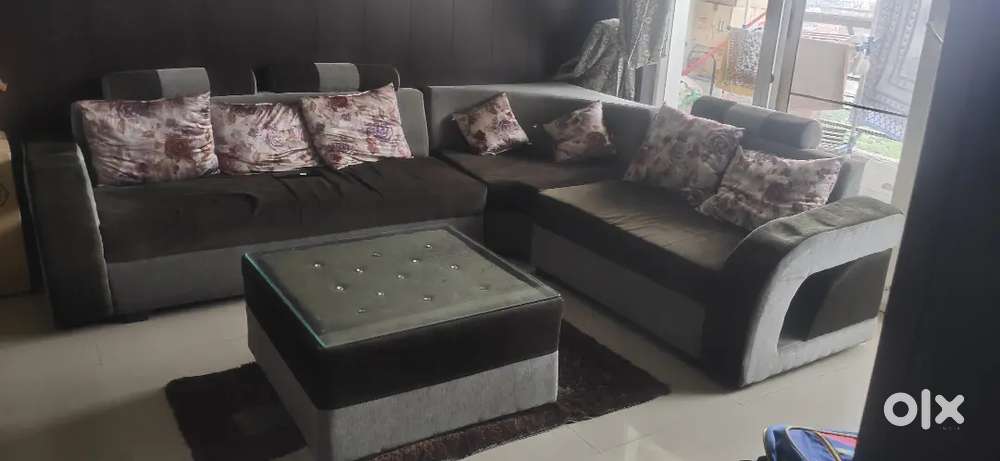 L shape 9 seater sofa