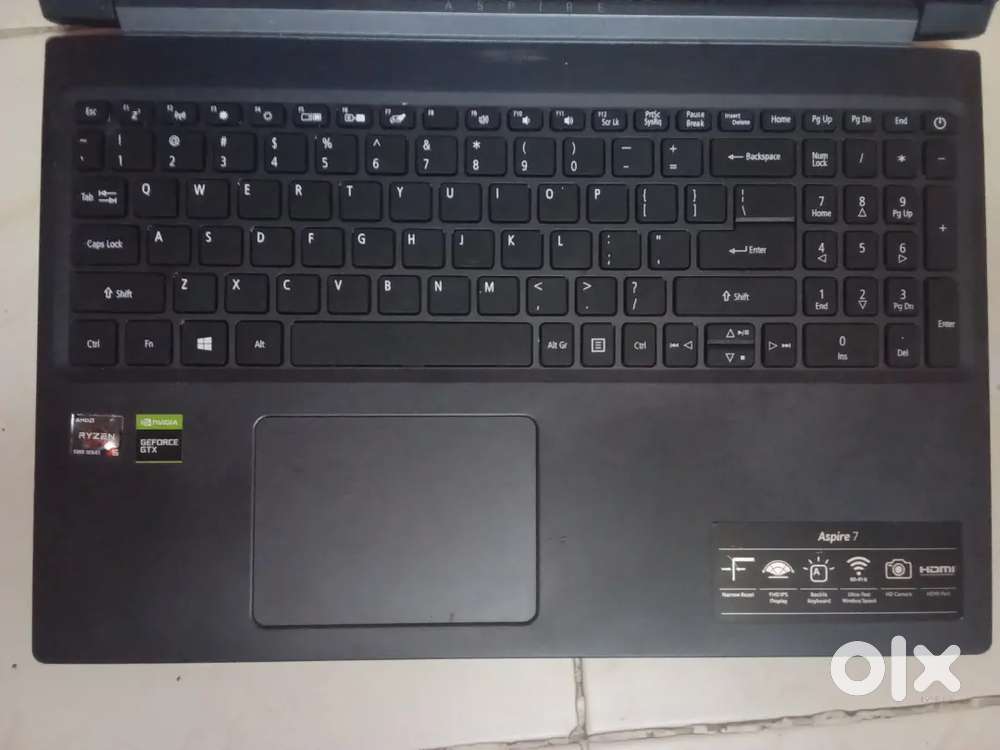 Laptop Aspire 7