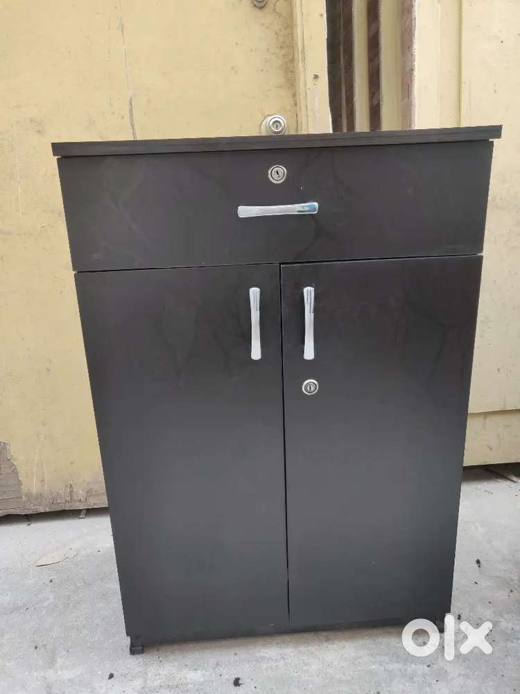 brand new 2x3 shoe rack with drawer