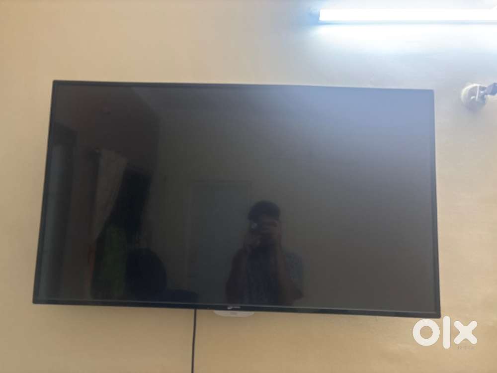 Micromax Led Tv 52inch +D2h dish