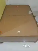 Lakadi ki palang peti