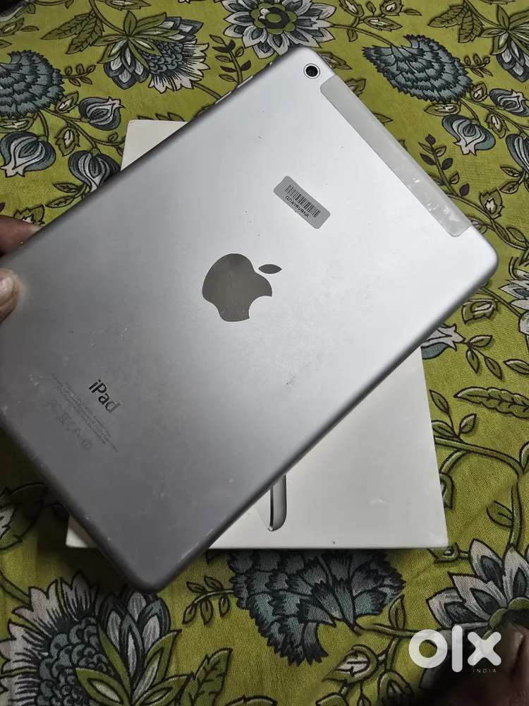 Apple ipad mini 16gb mint condition