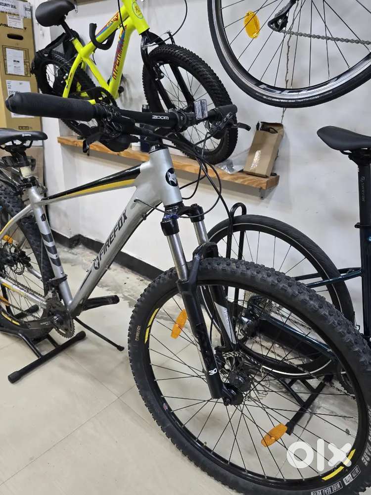 Selling my firefox stravarro  cycle bohot acchi  condition  me hai .