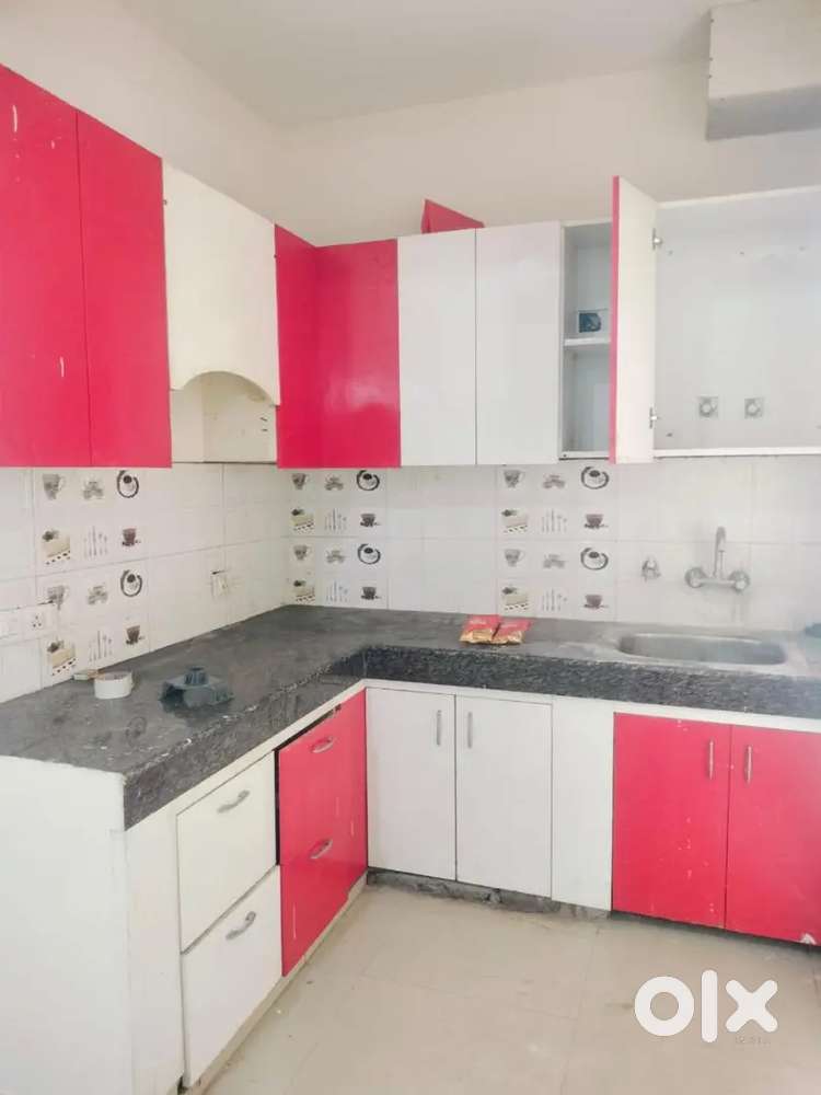 3bhk flat available for sale