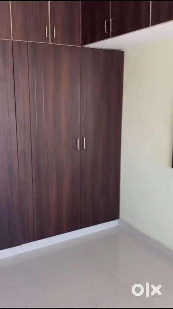 2 bhk on rent ground floor with car parking
