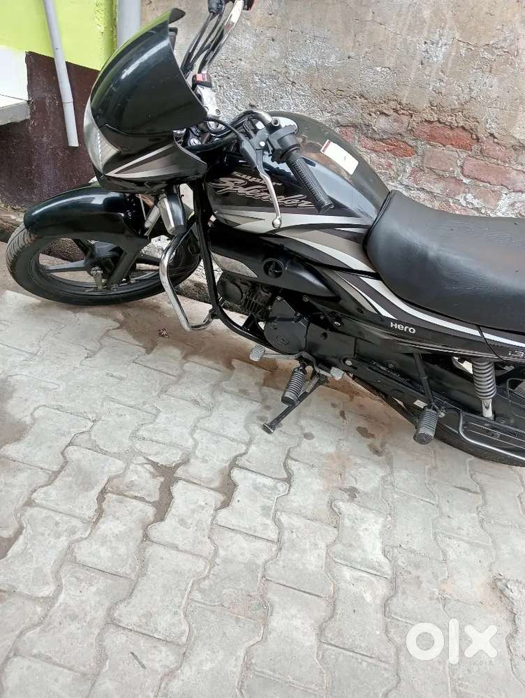 Gadi okk hai koi dikkat nhi hai