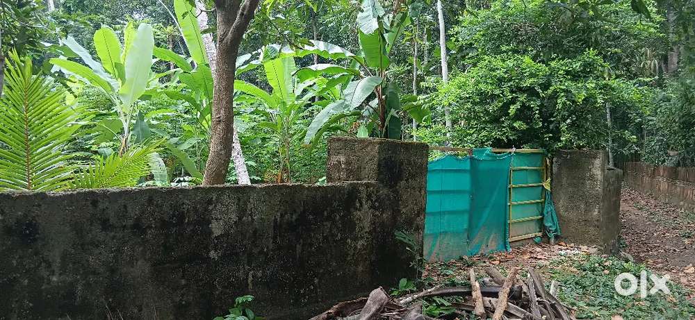 സ്ഥലം വിൽപ്പനയ്ക്ക്