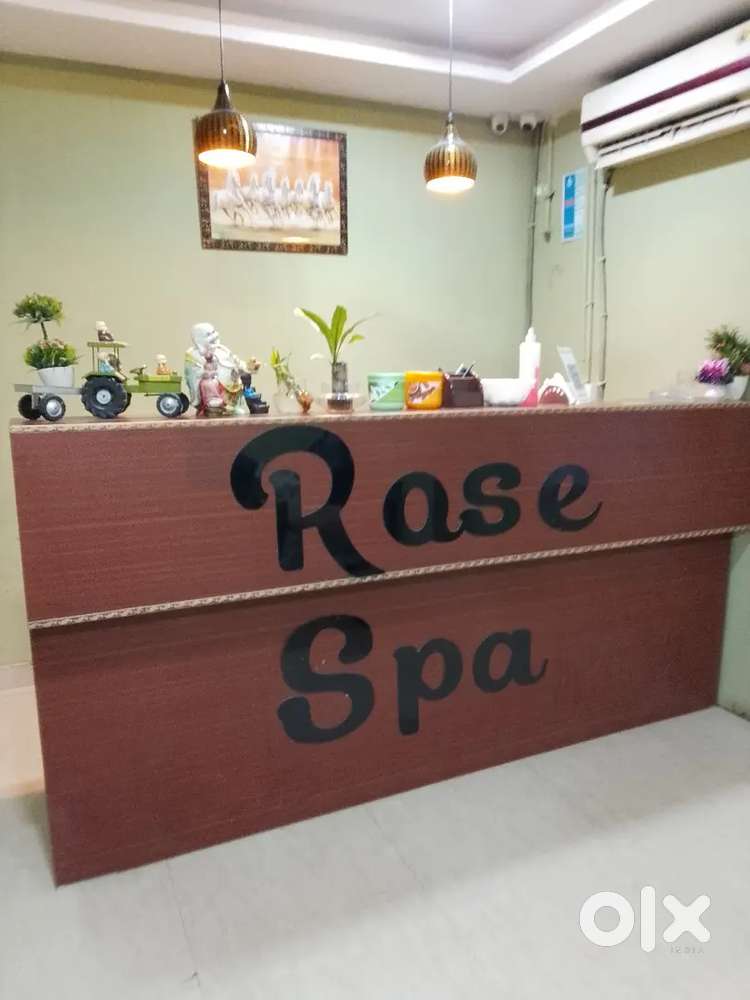 Body massage parlour