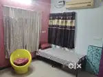 room sharing women