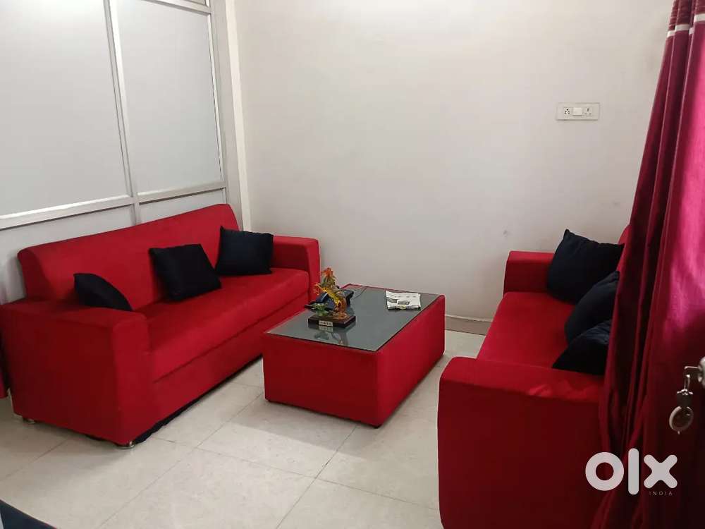 Furnished office space 800 sqft First floor in katora talab canal road