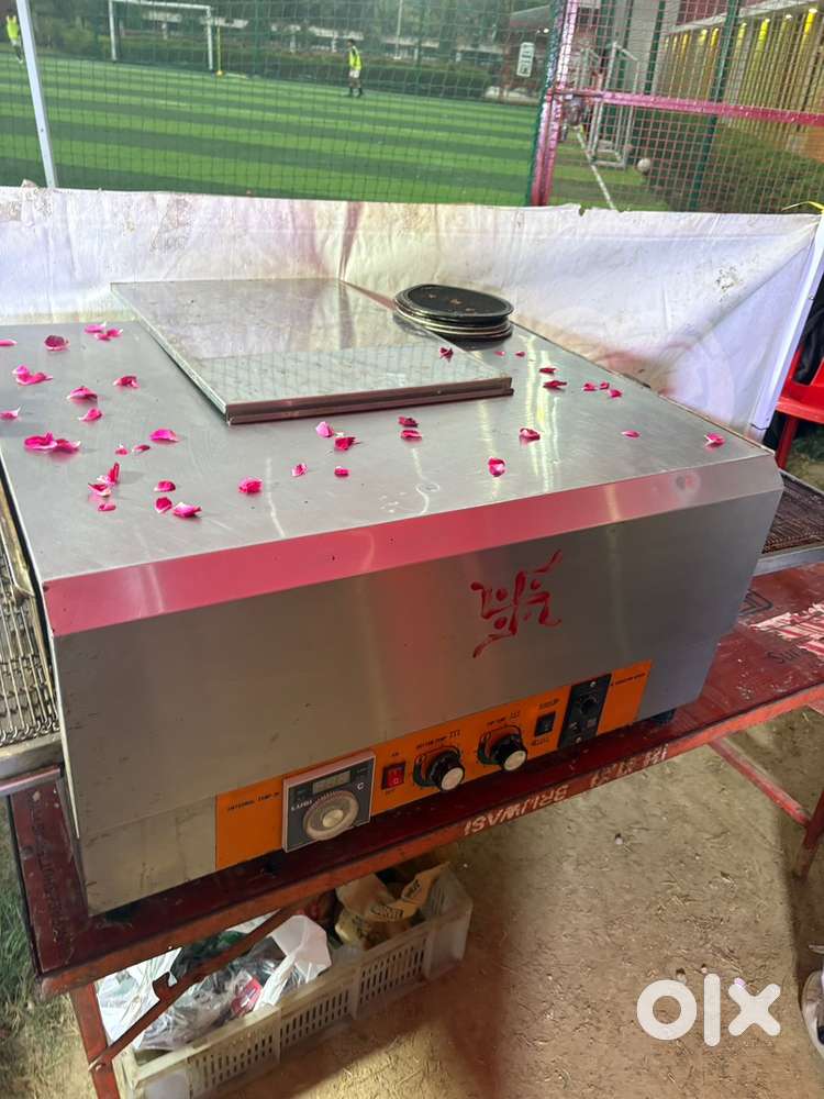 Conveyor belt oven pizza oven