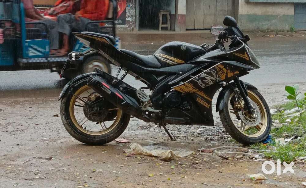 Superman condition Indian condition some scratches left and right