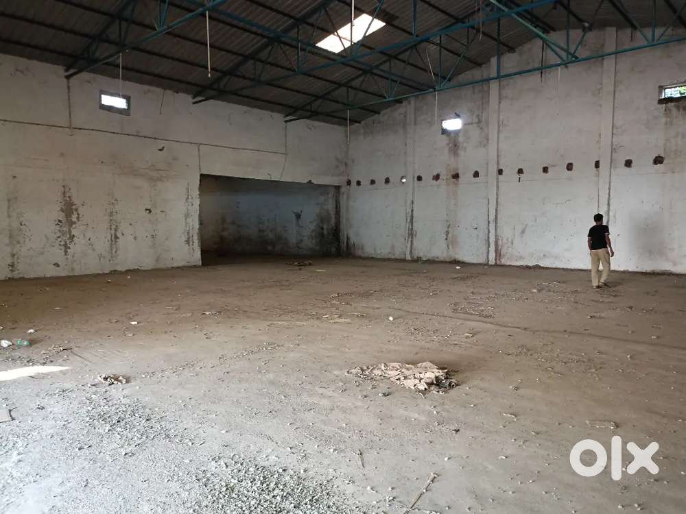 5150 sqft warehouse available for rent in chutia