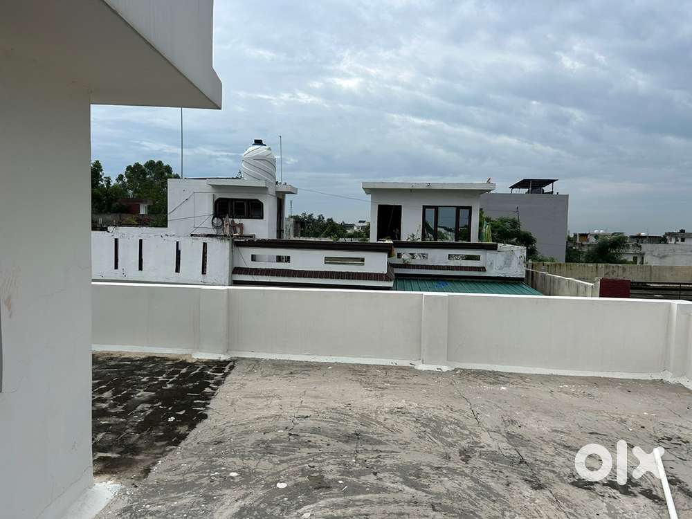 Semi furnished independent house near ankur hospital delli channi