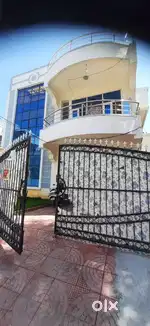 200sqyrds independent house for sale in Hydershahkote huda approved