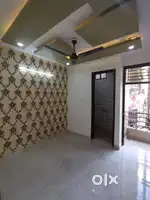 40 sq yards 1 bhk front side floor with bike parking 20 feet road