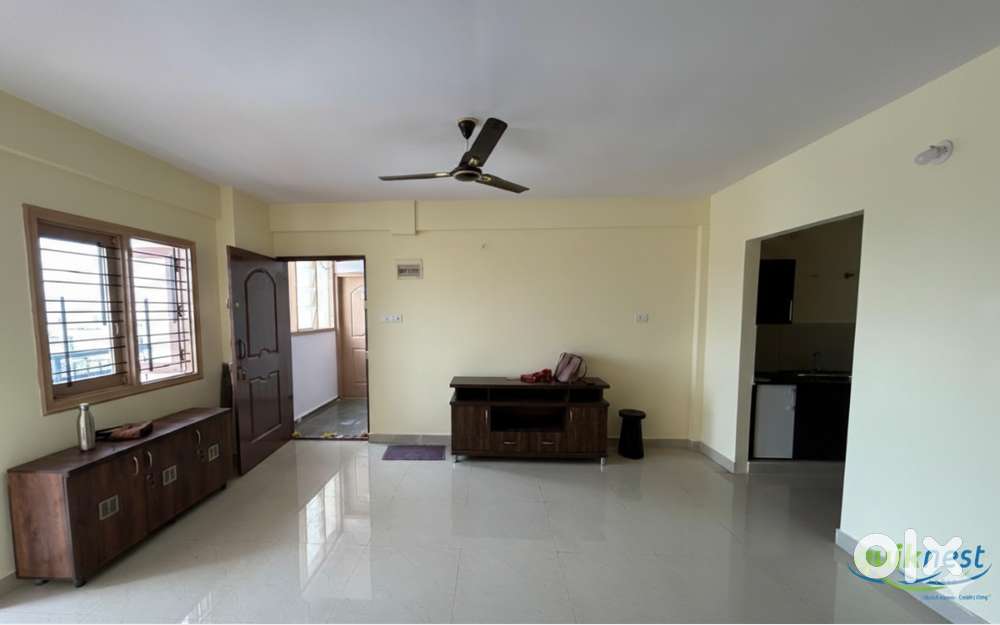 3 BHK Semi-Furnished Apartment for Lease in Electronic City