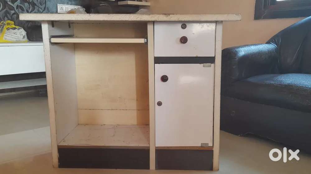 Computer Table with Drawer and Cupboard Wooden