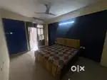 Independent furnished room in 3 bhk flat for couples nd girls