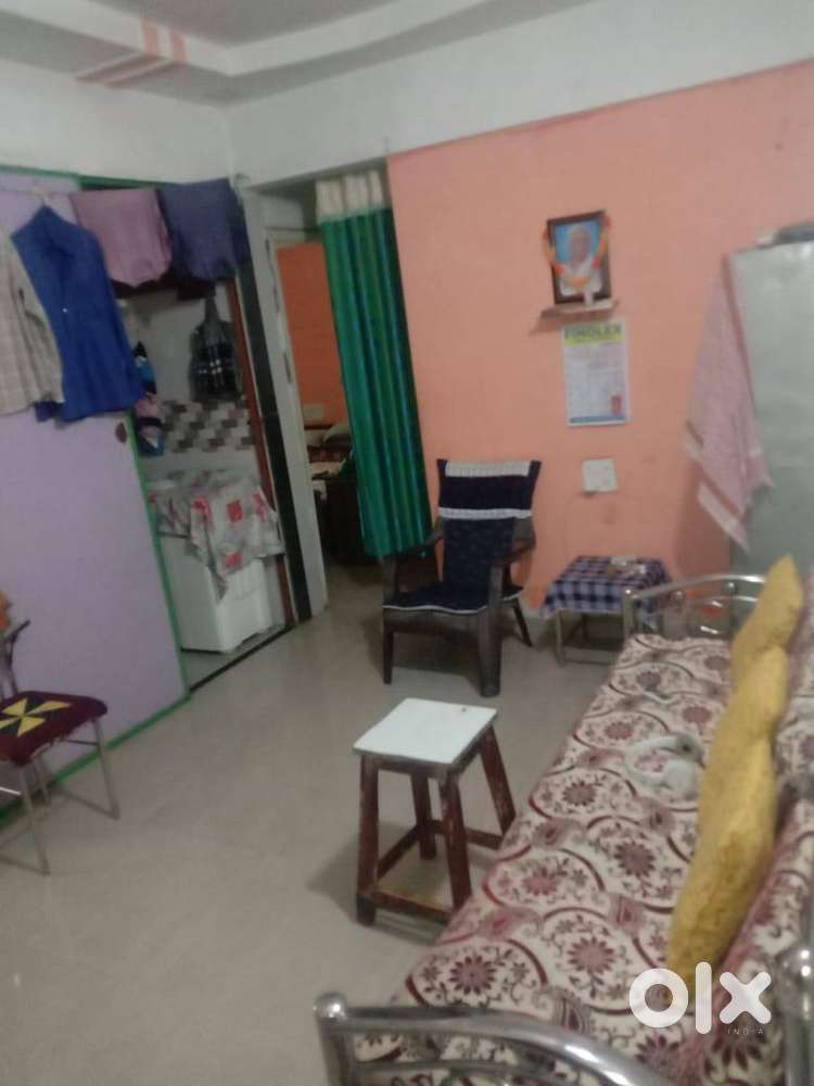 Superior and ready to move room at negociable rate