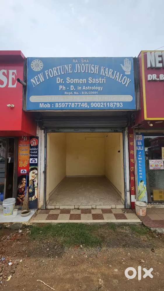 Shop rent on Chandidas market