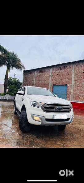Ford Endeavour 2018