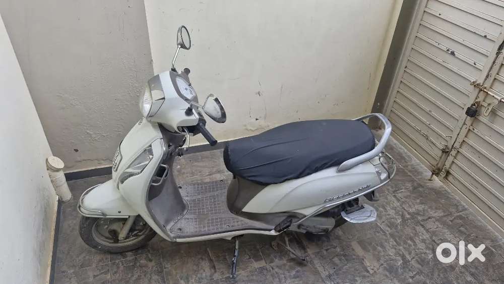 Suzuki access 125 cc special edition