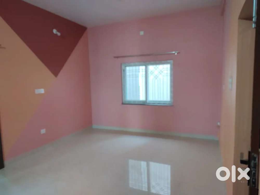 1 BHK, Semi-Furnished Flat with 1 Car Parking Area