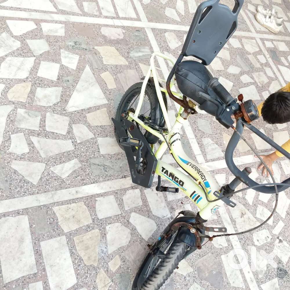 Good Branding cycle for kids below 8 yrs