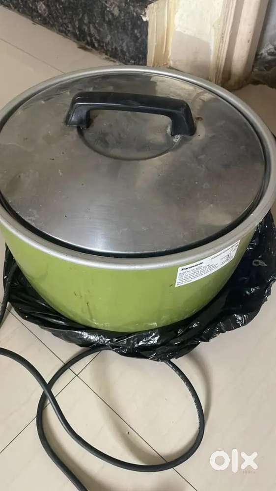 Commercial kitchen set