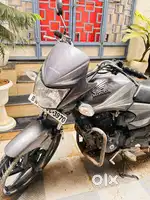 HONDA CB SHINE IN NEW CONDITION URJENT SELL