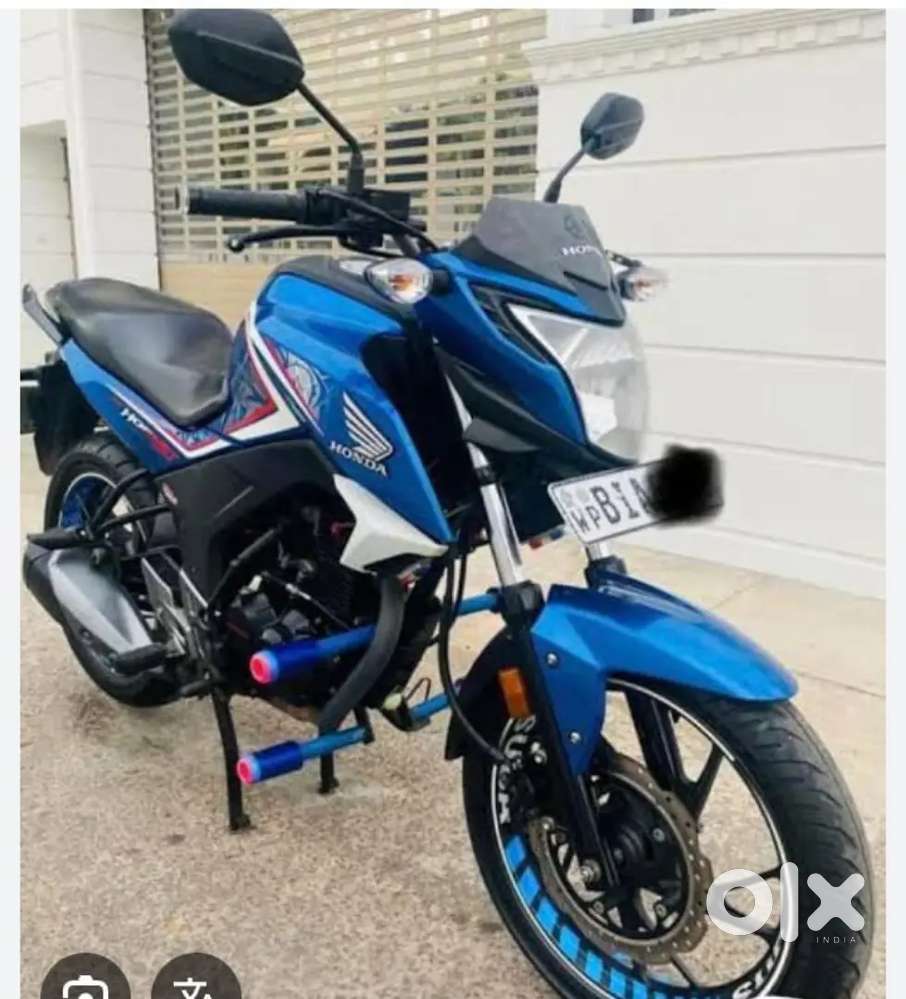 Good condition and hornet bick and All all paper complete