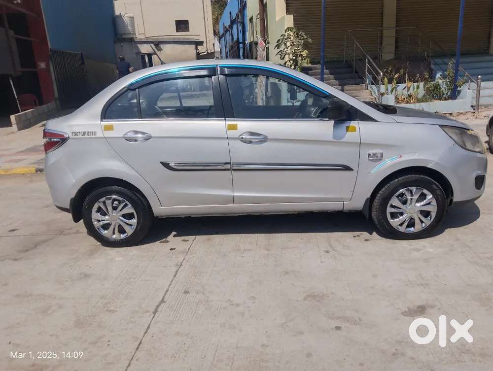 TAXI CAR FOR LEASE