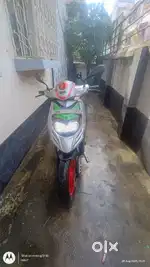 Aprilia sr150 race edition, BS4 in mint condition for sale.