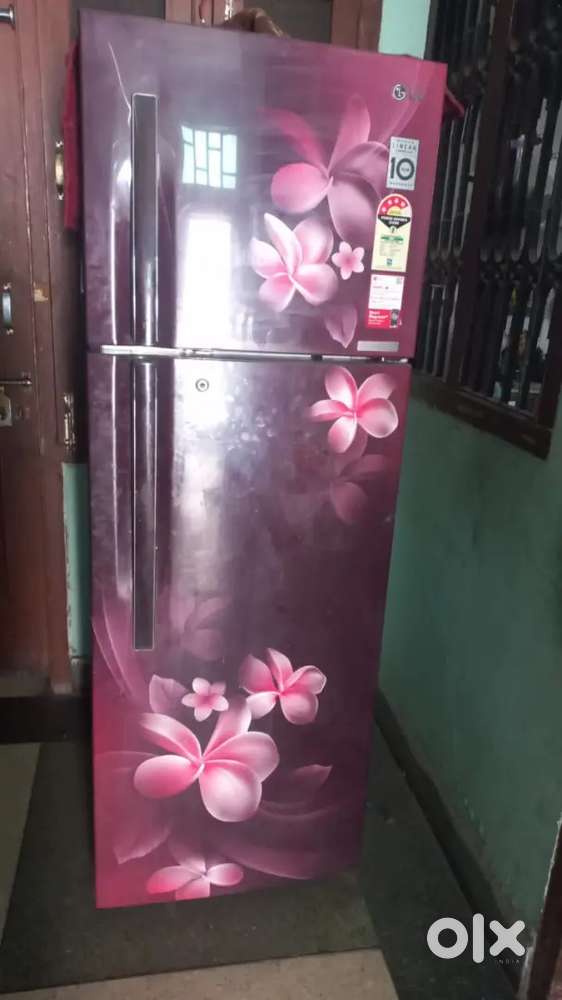 Lg fridge in working condition