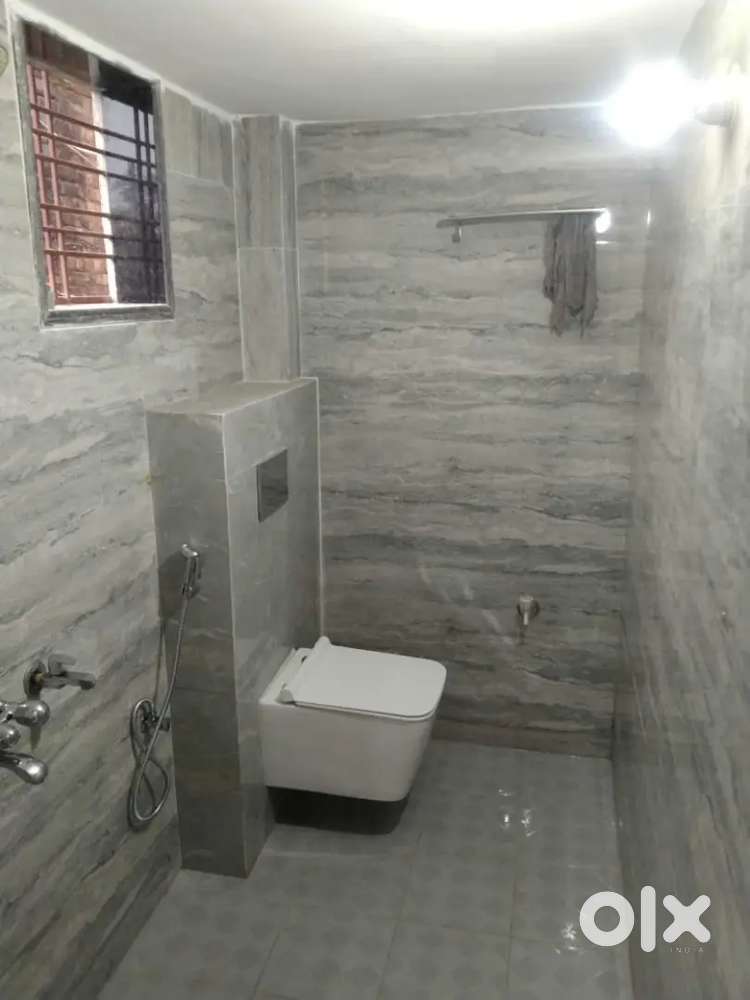 1BHK At 6000 for small family or Single user/ prefer Gov job / Amar