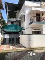 Ladies hostel rooms available for rent in Kochi