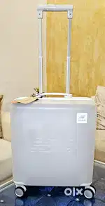Trolley bags from Customs at wholesale price
