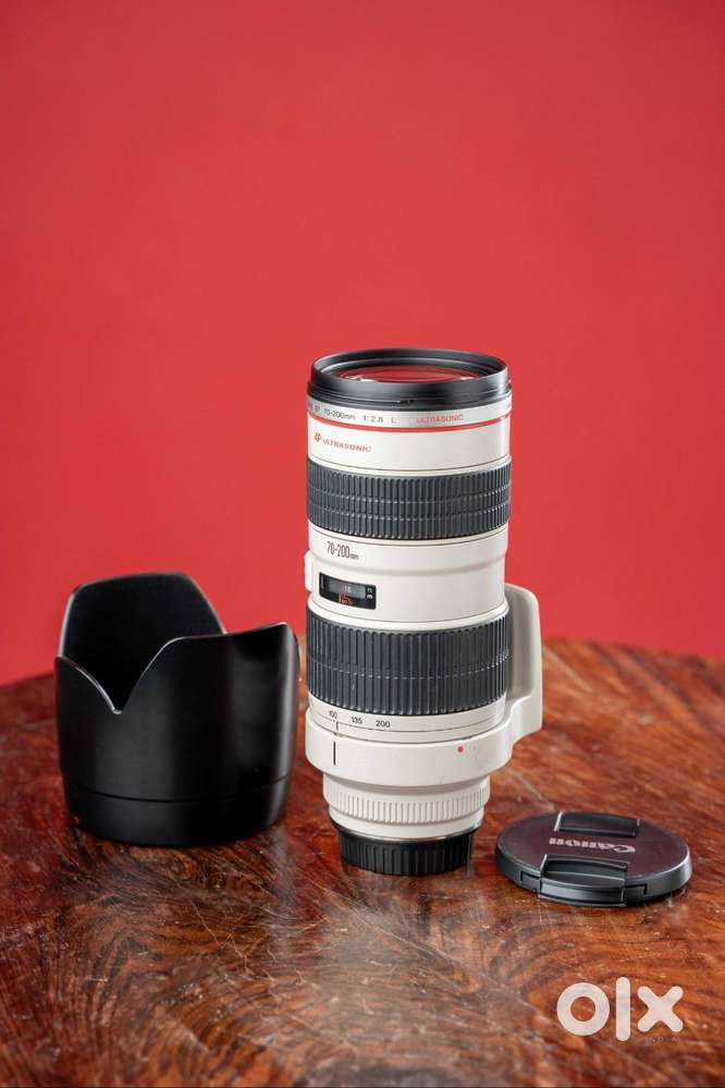 Canon 70-200-- F2.8 USM Lens