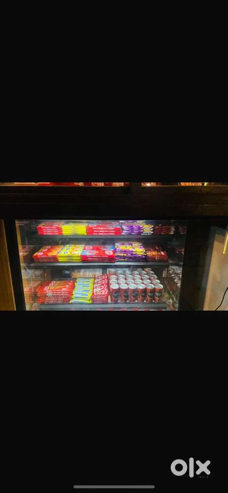 Glass door visibcooler commercial disply fridge in excellent condition