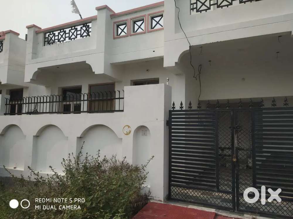 Park facing ,East face House for sale in Manas greens,indiranagar LKO